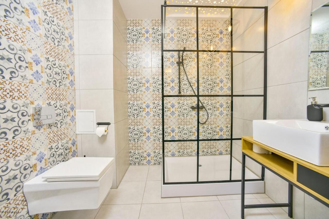 Apartament Wakacyjny Z Klimatyzacja Kołobrzeg Extérieur photo