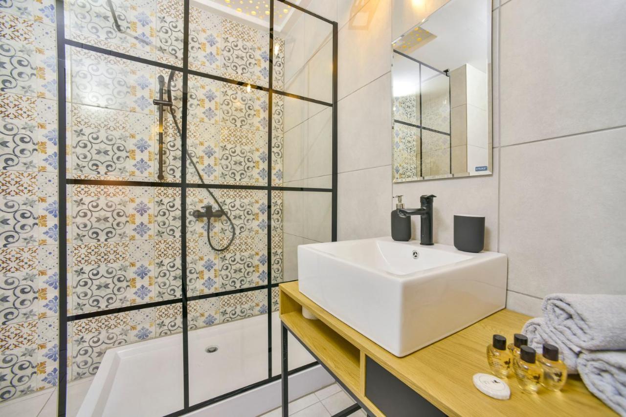 Apartament Wakacyjny Z Klimatyzacja Kołobrzeg Extérieur photo